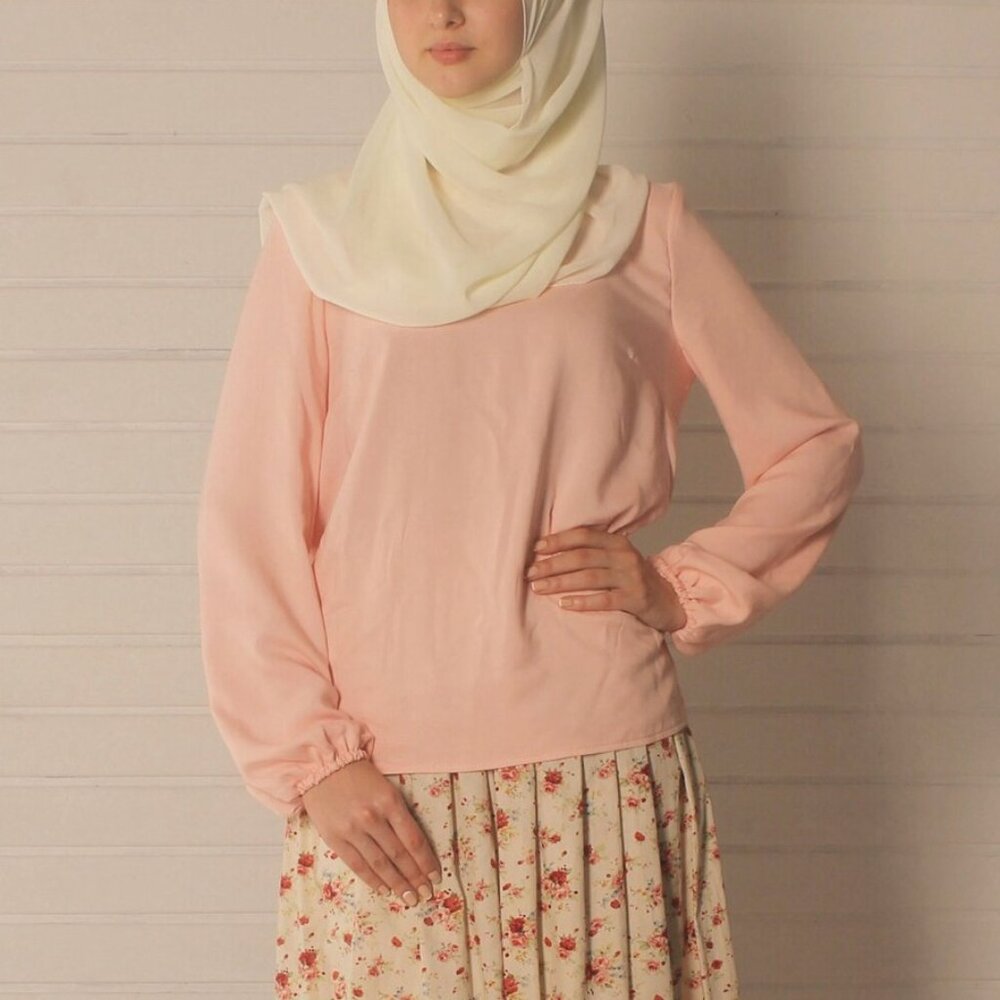 Kamaal Long Sleeve Modest Blouse, Pink